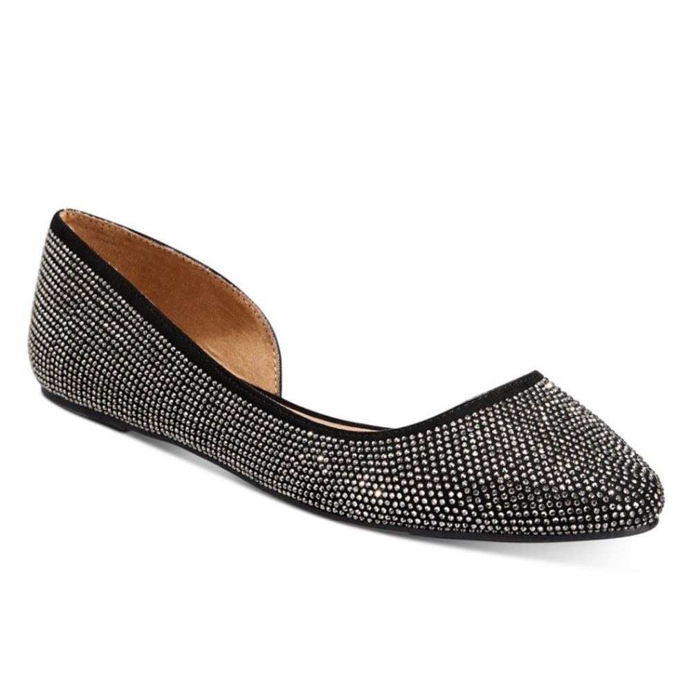 Size 9 diamond Studded Black Flats
